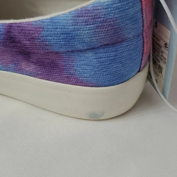 🎉$5 WITH PURCHASE🎉Cat & Jack Sneakers/Shoes, Size 5BB for Kids - Picture 7 of 9